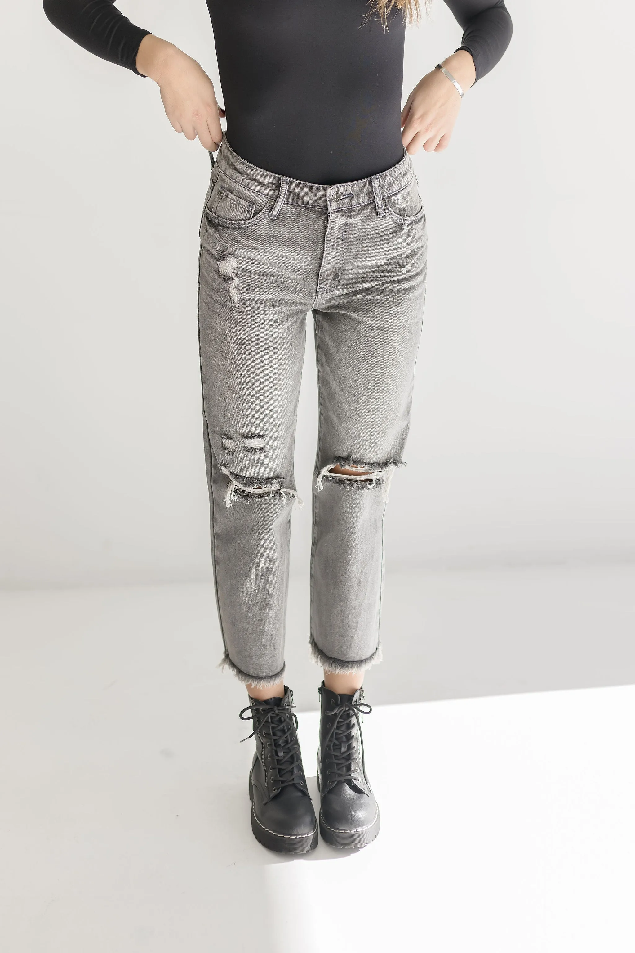 Caroline High Rise Distressed Jeans Grey