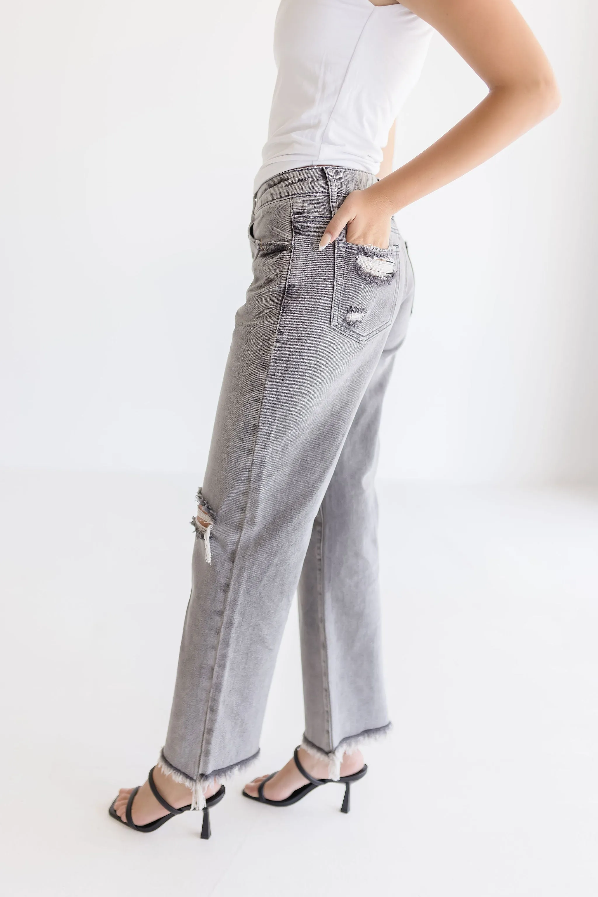 Caroline High Rise Distressed Jeans Grey