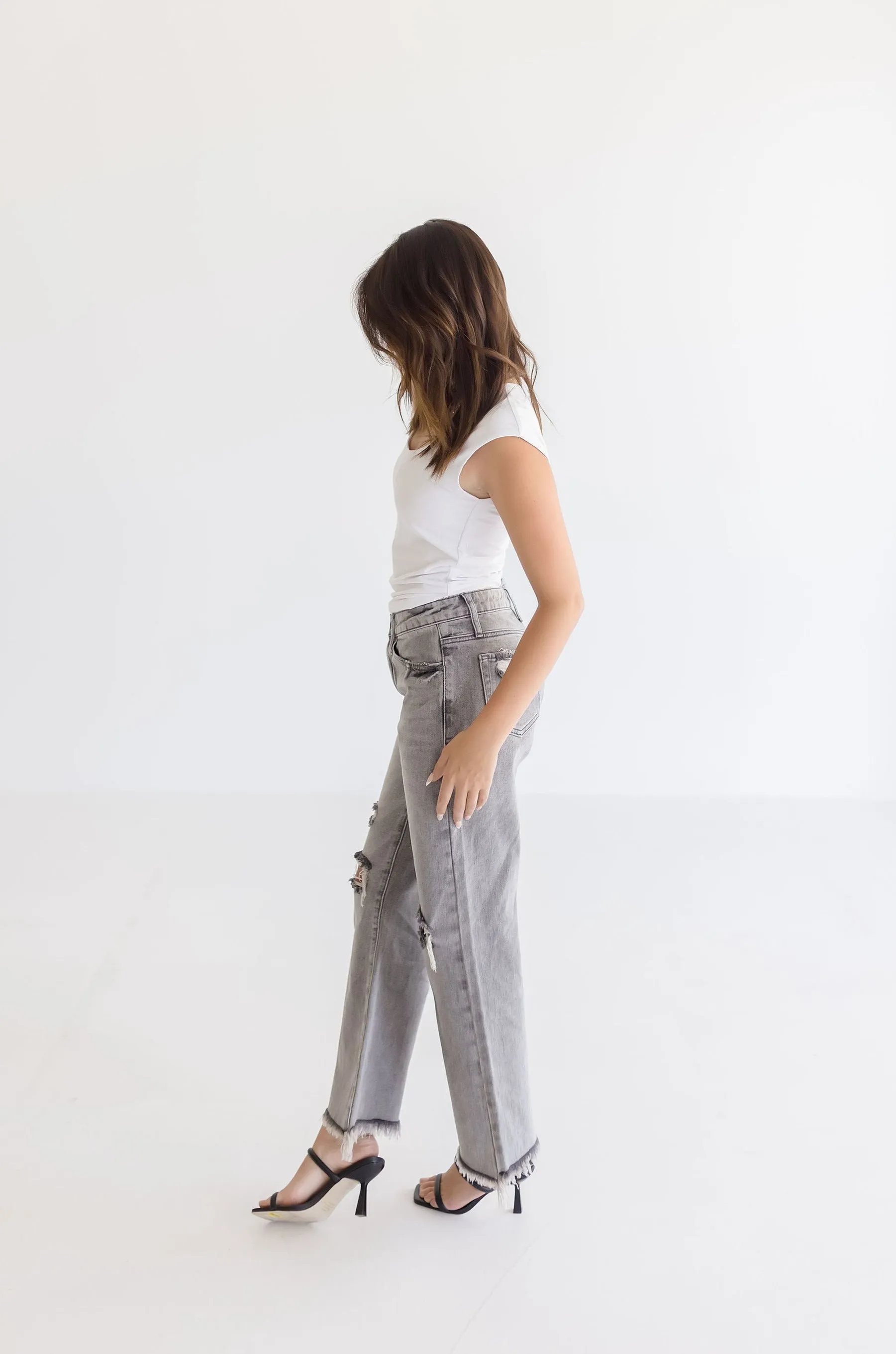 Caroline High Rise Distressed Jeans Grey