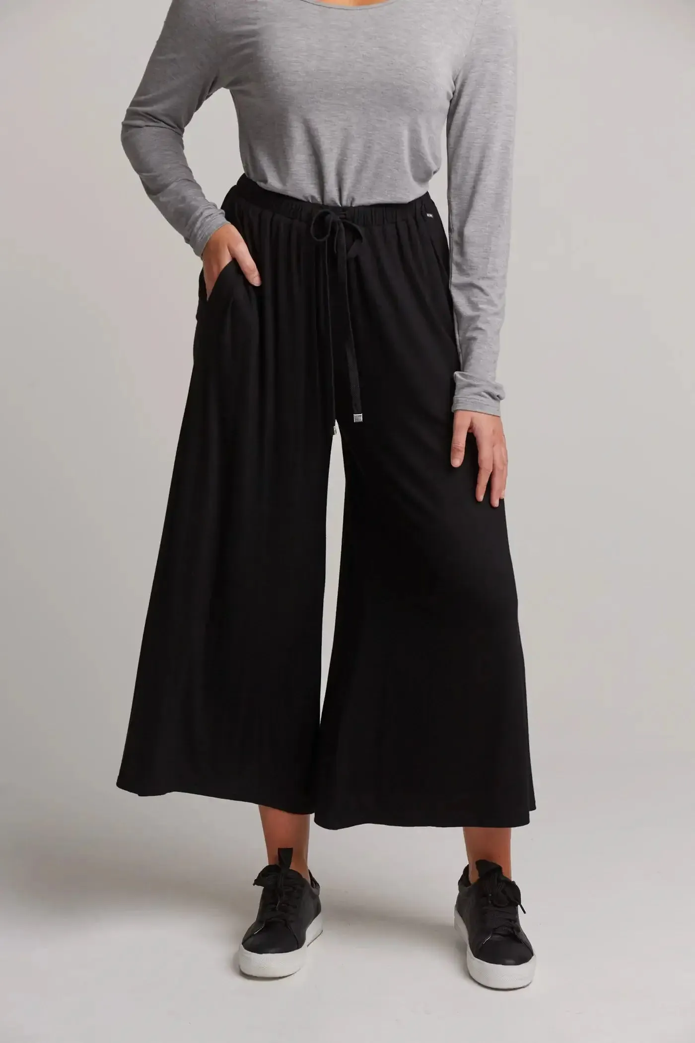 Eb & Ive Studio Jersey Tie Pant - Ebony