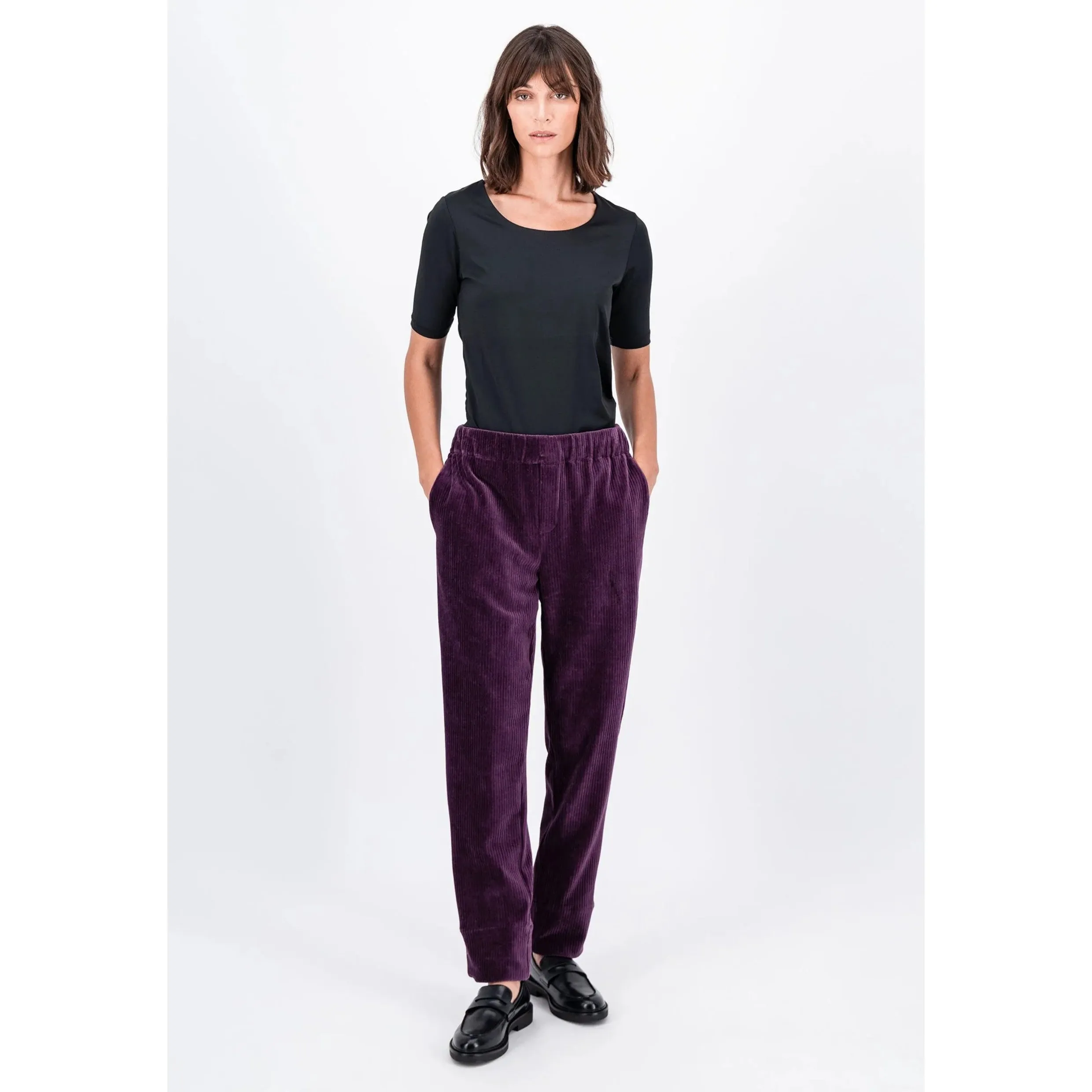 Fynch-Hatton Corduroy Jogger in Modern Plum 24144002