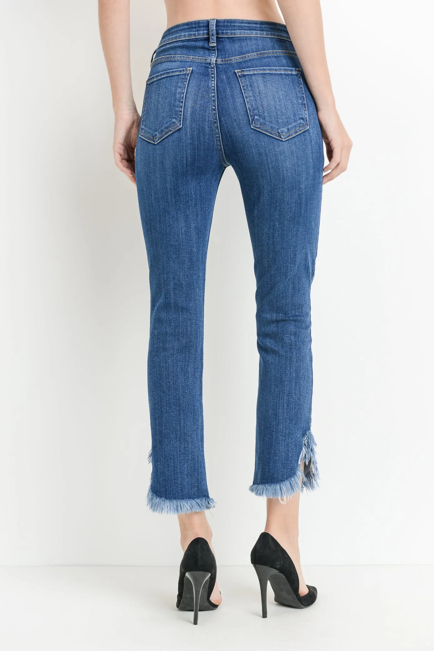 High Rise Straight Denim Jeans with Curve Fray Hem