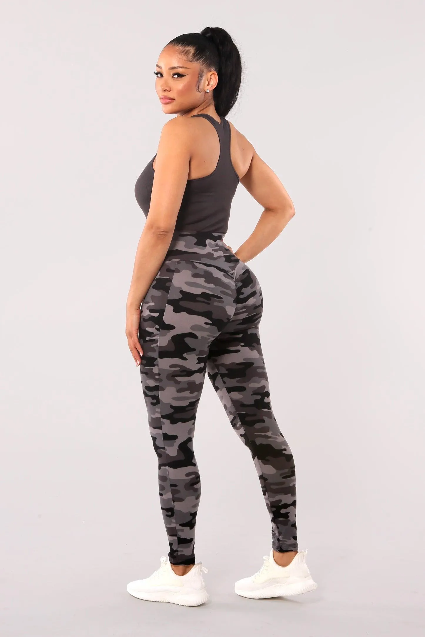 High Waist Fleece Lined Leggings With Side Pockets - Black & Gray Camo