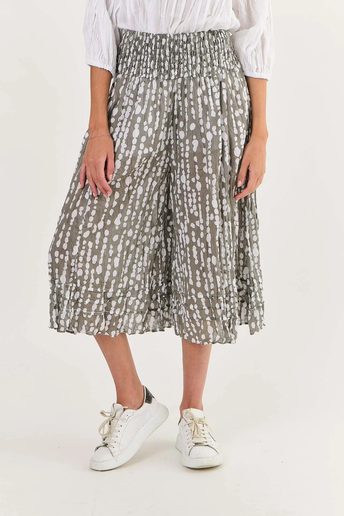 O28 Cropped Culottes in Caviar Pearl